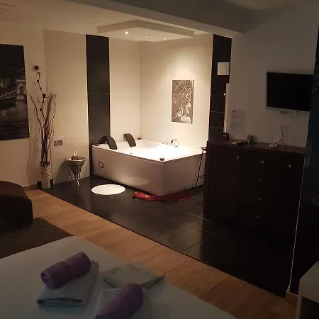 Prima Apartment